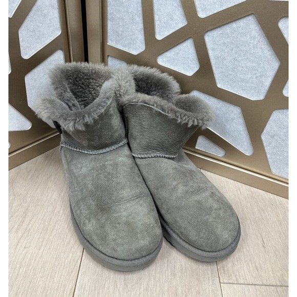 Ugg Mini Short Bailey Button II Flat Boot Gray Wool Fur Suede Leather 9 - Picture 3 of 10
